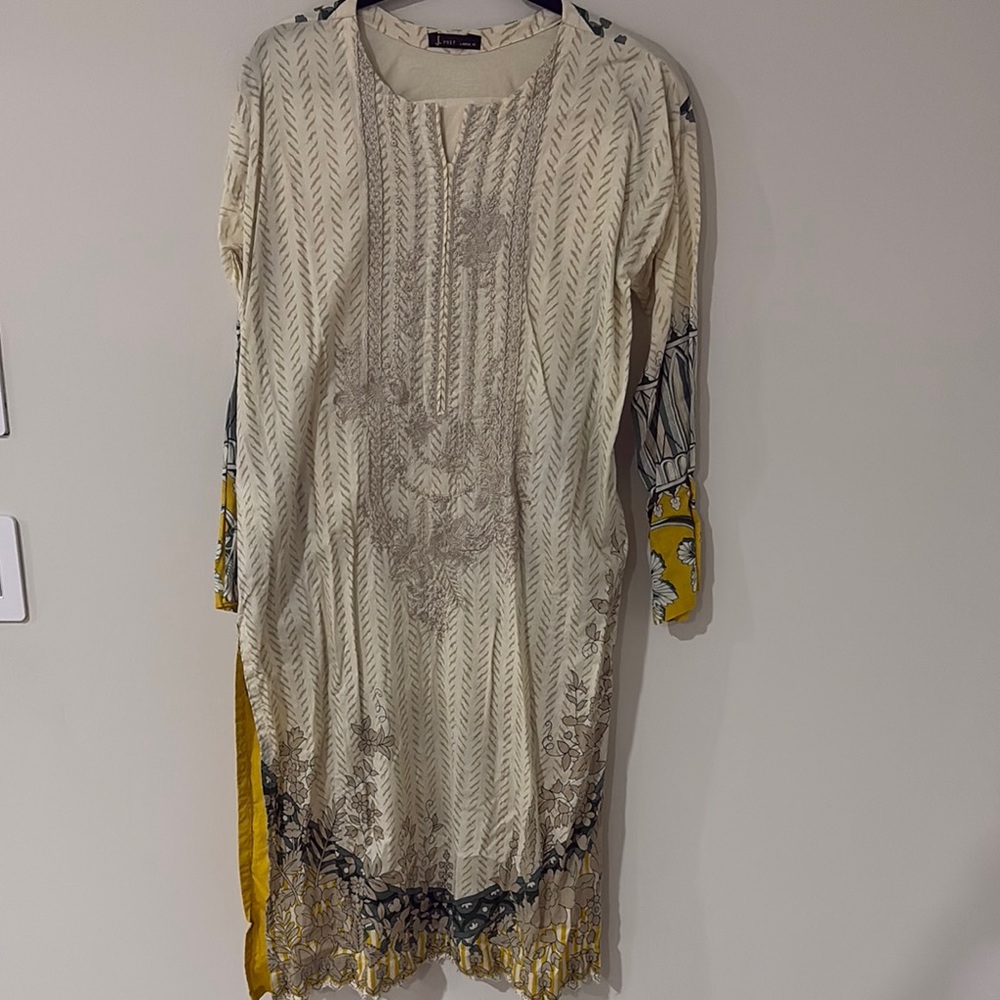 J. PRET 3 pc suit embroidered size L 14